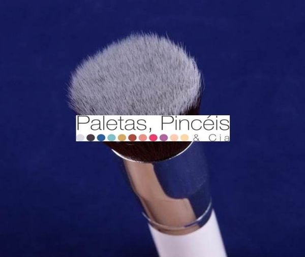 kit com 4 pinceis sinteticos para o rosto - branco
