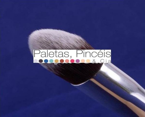 kit com 4 pinceis sinteticos para o rosto - branco